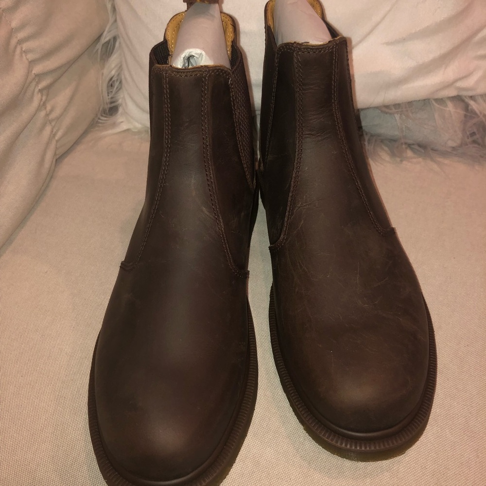 Doc Marten Crazy Horse Chelsea Boot